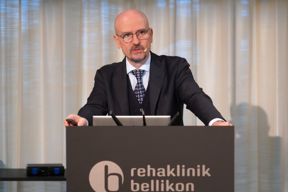 Inputreferat Dr. Gianni R. Rossi - CEO Suva-Kliniken.png